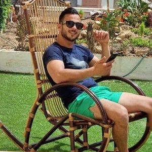 Meet your Posher, Brahim